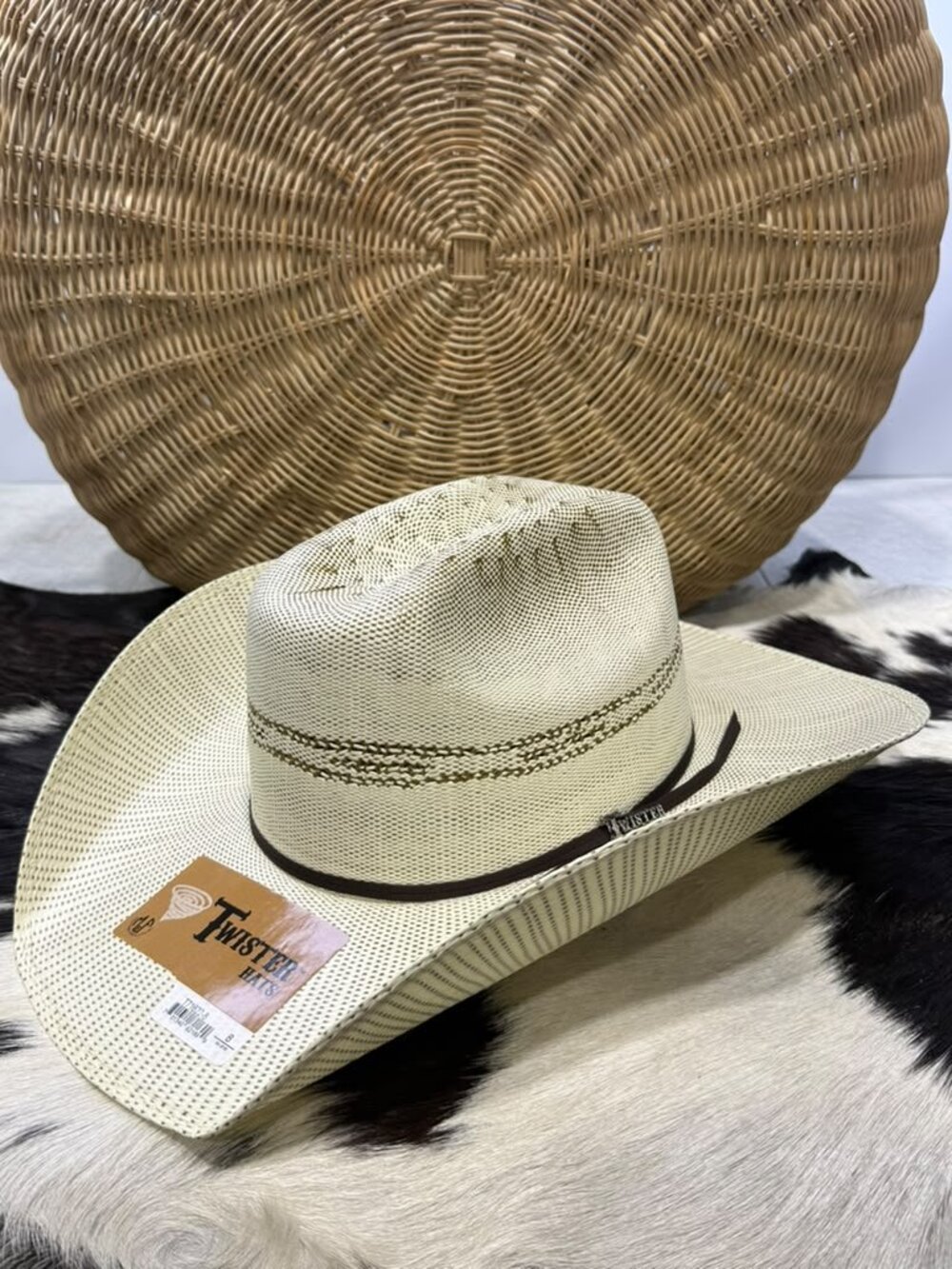 Twister Bangora Straw Cowboy Hat (size 8)